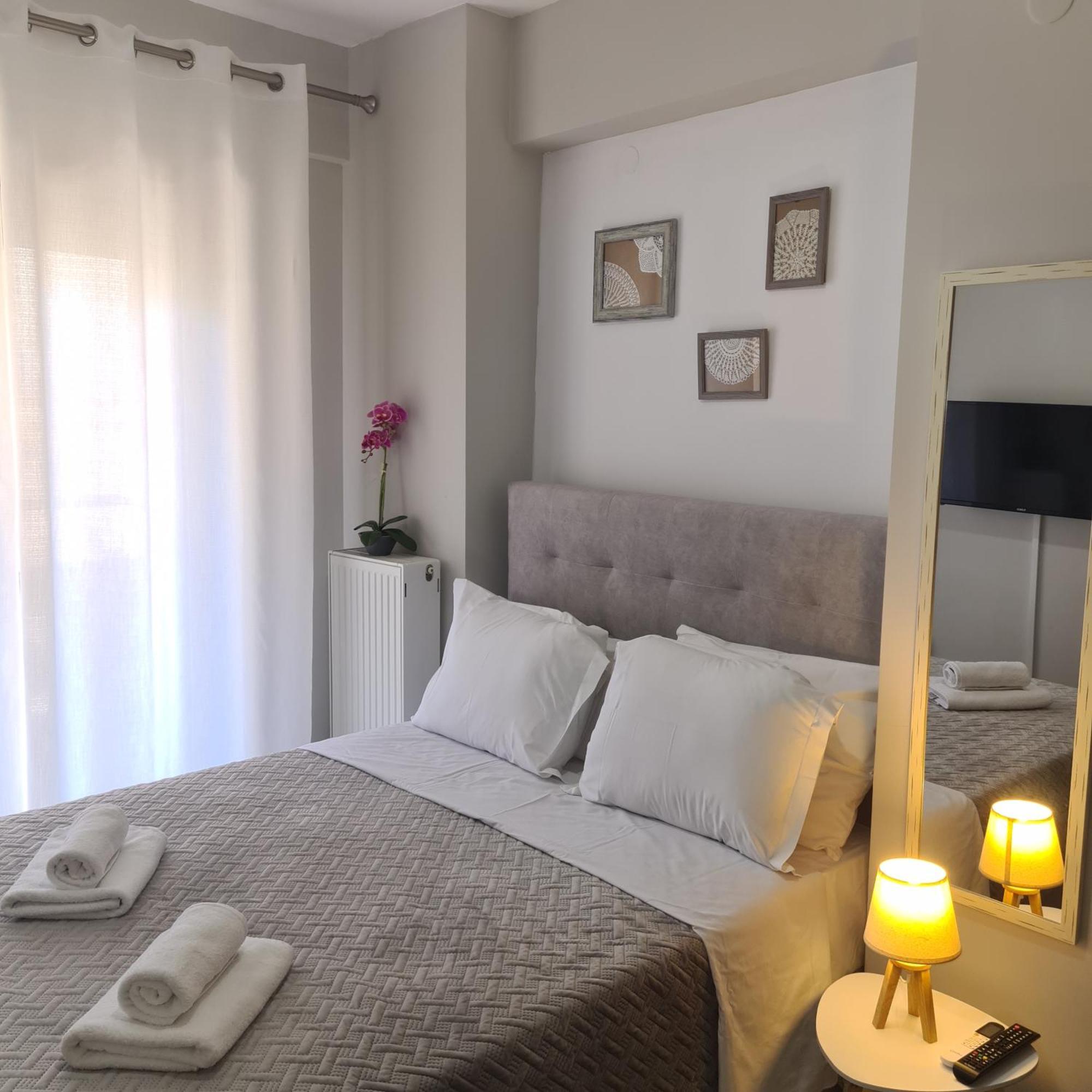 Cozy Gold Appartment#Free Parking# Thessaloníki Luaran gambar